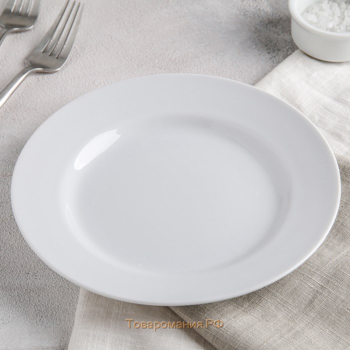 Тарелка фарфоровая «Идиллия», d=20 см, белая