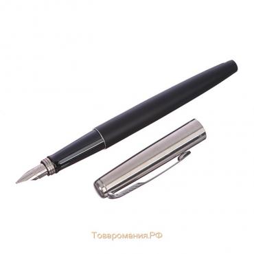 Ручка перьевая Parker Jotter Core F63 Bond Street Black CT M, корпус из нержавеющей стали